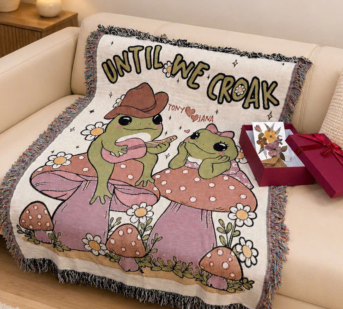 Woven vs. Printed Blankets: Which Makes a Better Gift?