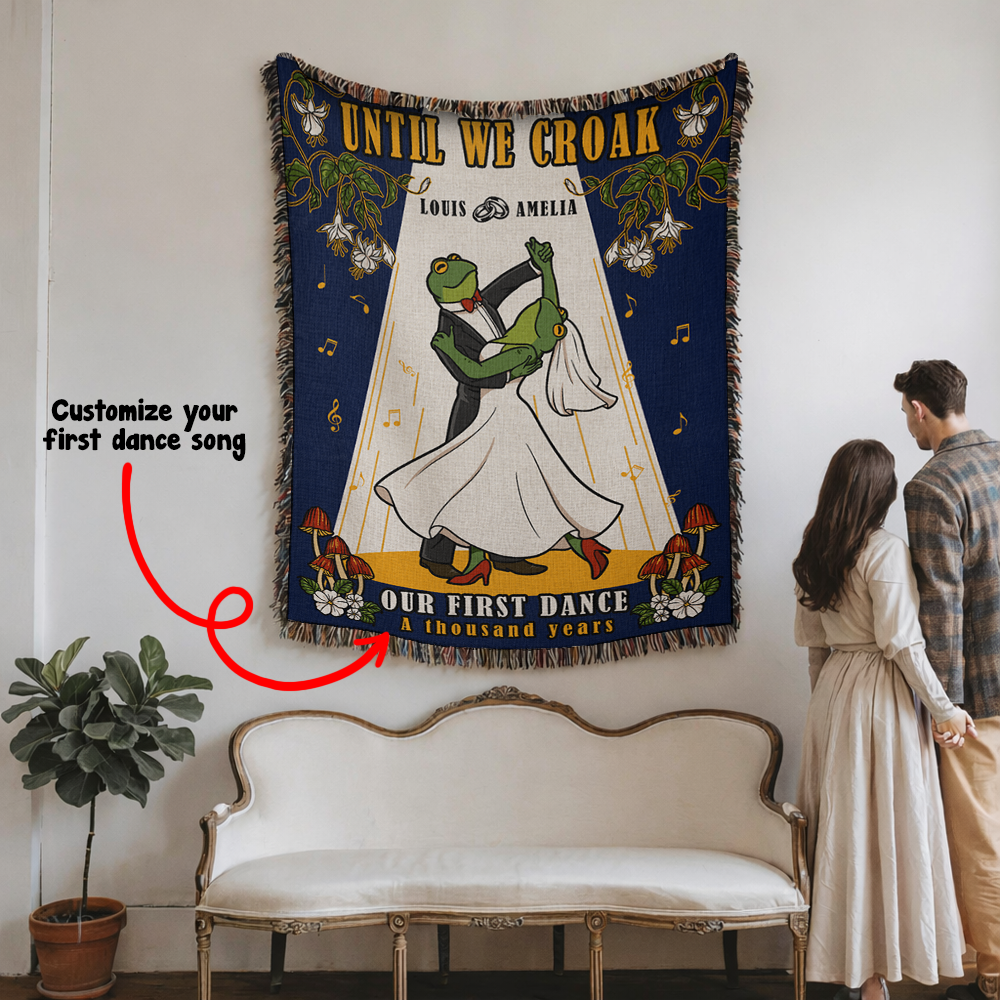 Personalized Couple Frog First Dance Woven Blanket