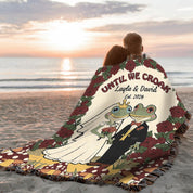 Personalized Couple Frog Wedding Croak Woven Blanket